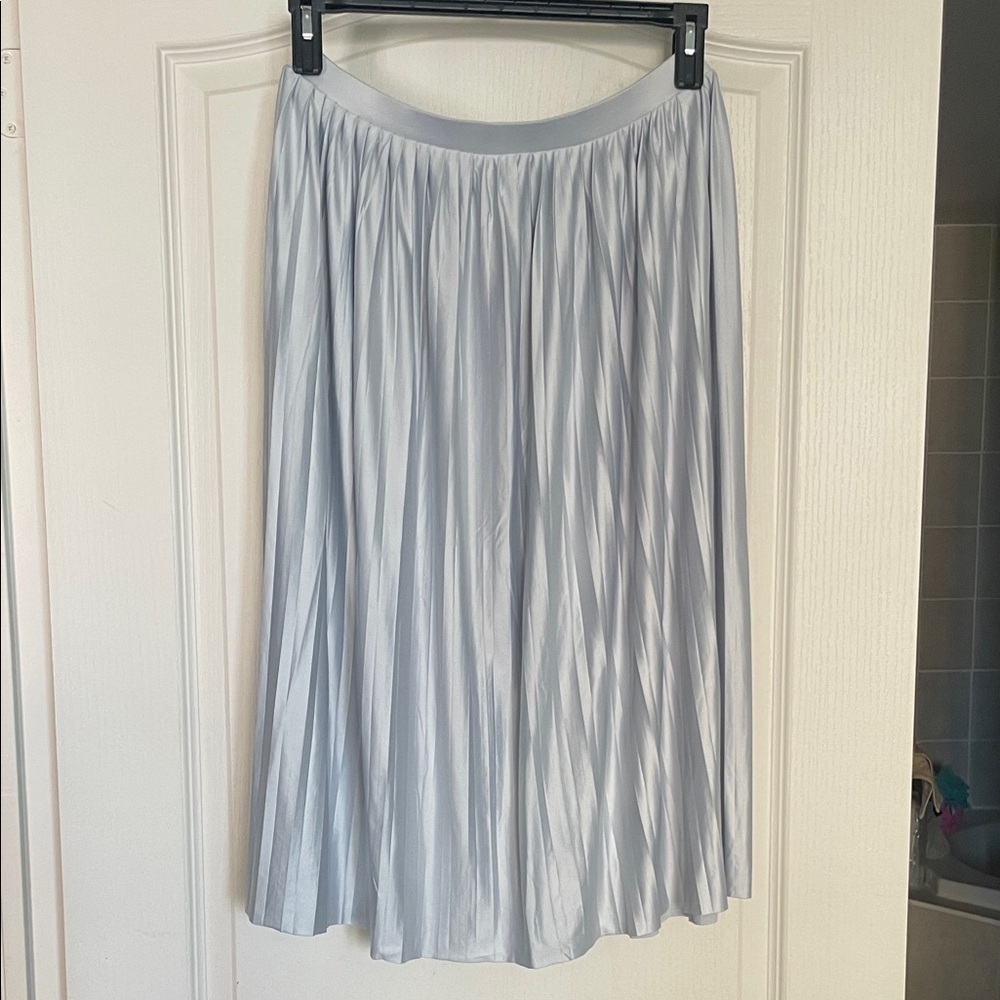 Topshop Shimmering Silver Pleated Midi Skirt sz 8